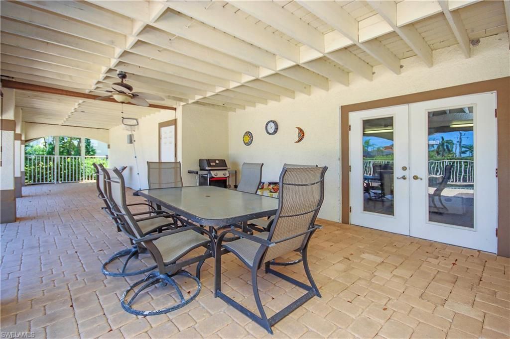 1066 Bailey Rd, Sanibel, FL 33957 Photo