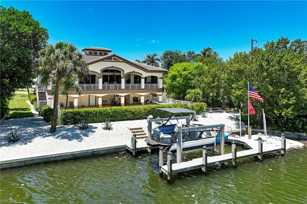 1066 Bailey Rd, Sanibel, FL 33957 Photo