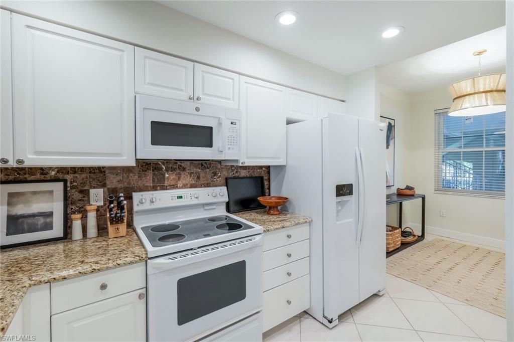 4120 Bayhead Dr , Unit 105, Bonita Springs, FL 34134 Photo