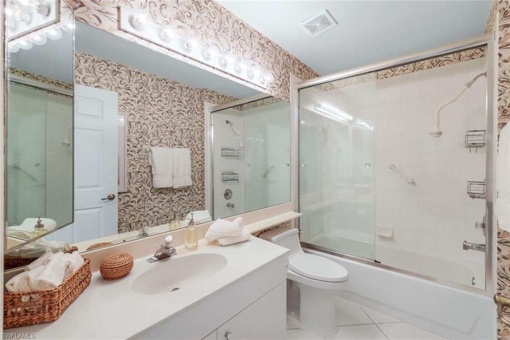 4120 Bayhead Dr , Unit 105, Bonita Springs, FL 34134 Photo