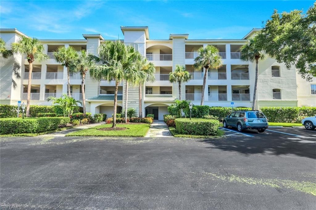 4120 Bayhead Dr , Unit 105, Bonita Springs, FL 34134 Photo