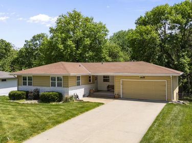 3609 Armbrust Drive , Omaha, NE 68124