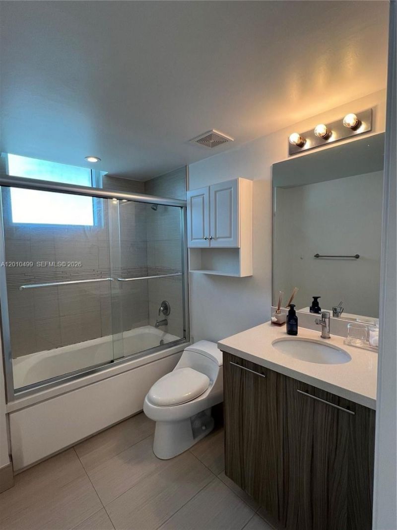 6700 Indian Creek Dr , Unit 701, Miami Beach, FL 33141 Photo