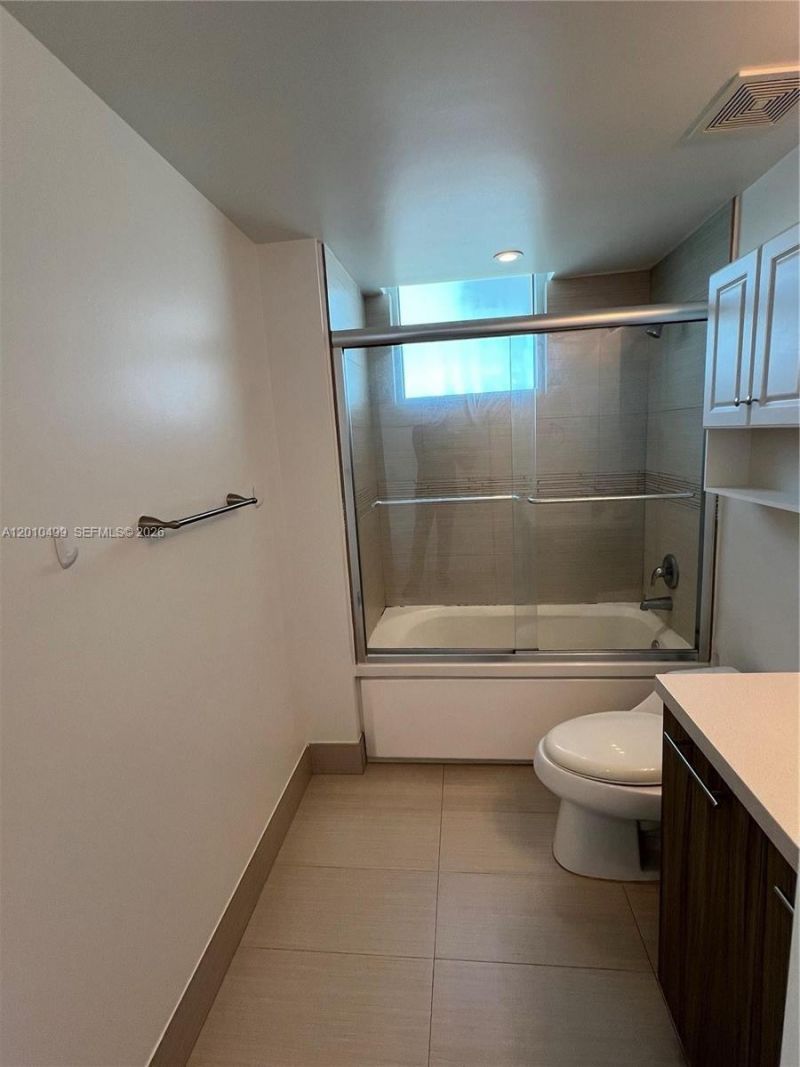 6700 Indian Creek Dr , Unit 701, Miami Beach, FL 33141 Photo
