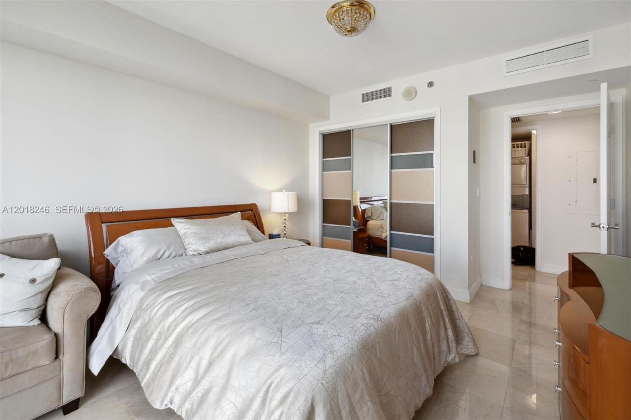 1800 S Ocean Dr , Unit 1005, Hallandale Beach, FL 33009 Photo
