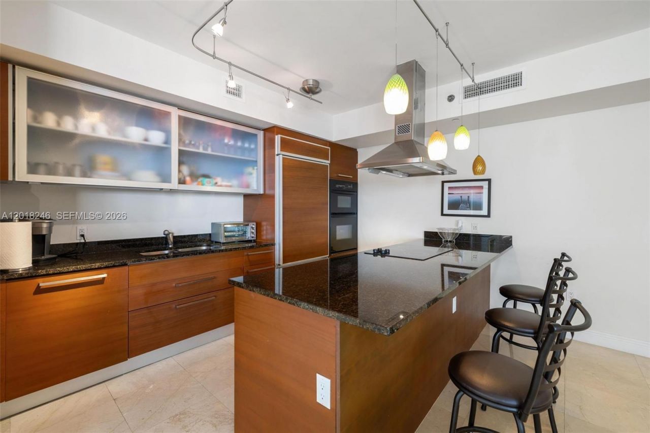 1800 S Ocean Dr , Unit 1005, Hallandale Beach, FL 33009 Photo