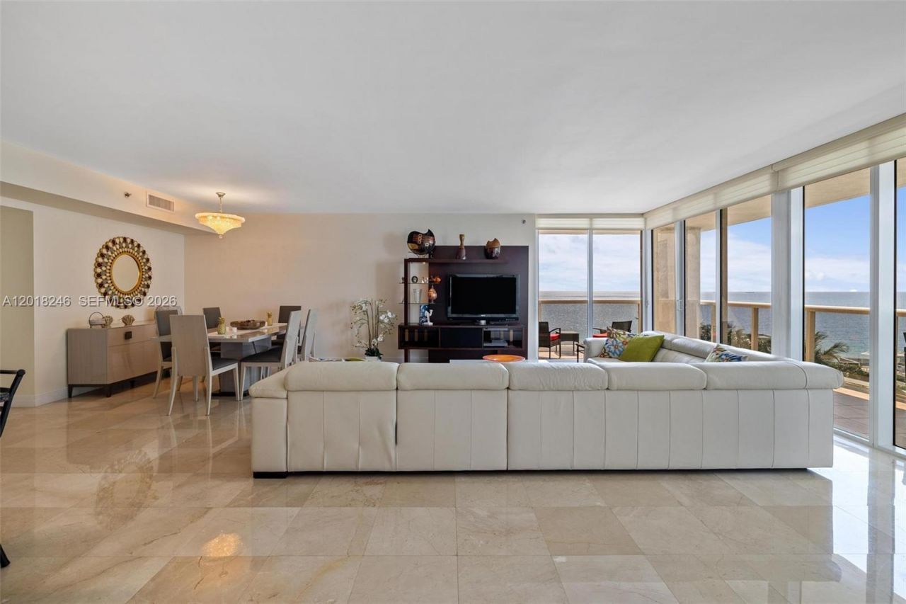 1800 S Ocean Dr , Unit 1005, Hallandale Beach, FL 33009 Photo
