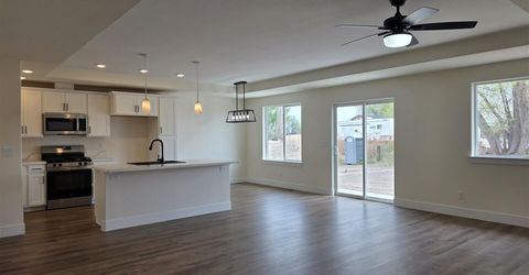 201 Cleek Court, Yerington, NV 89447 Photo