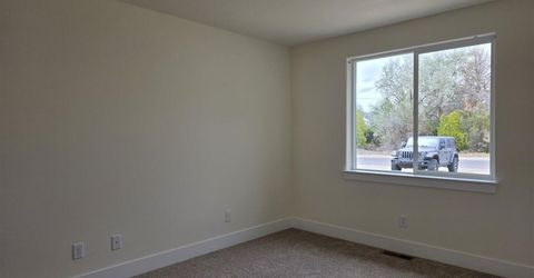 201 Cleek Court, Yerington, NV 89447 Photo