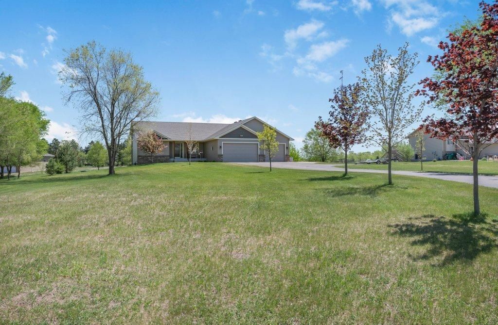 27137 103rd Street NW, Zimmerman, MN 55398