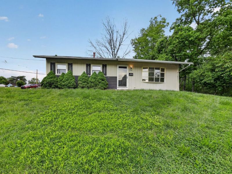 2584 Wenning Road, Colerain Township, OH 45231 Photo 3