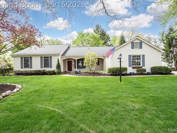 20489 Lexington Boulevard , Northville, MI 48167