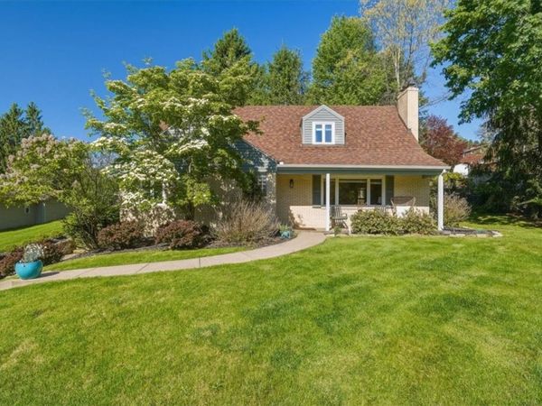 333 Forestwood Dr , Gibsonia, PA 15044