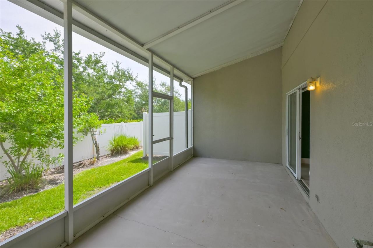671 Vallance Way Ne, Saint Petersburg, FL 33716 Photo