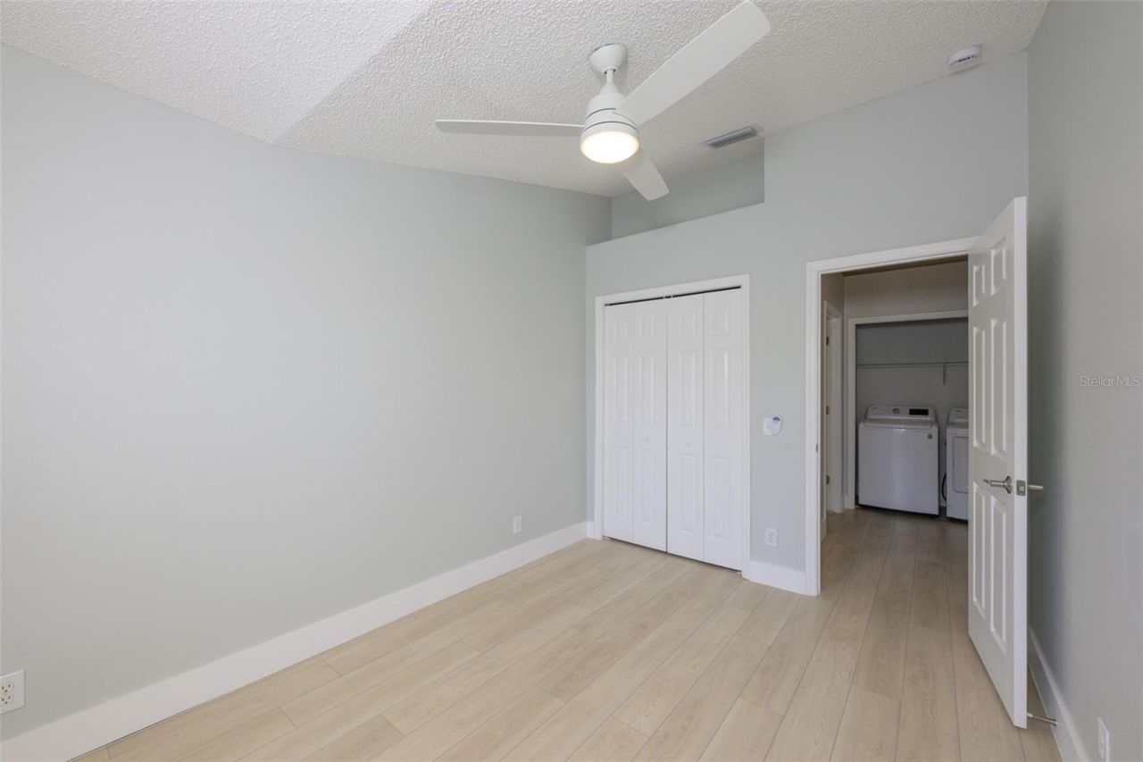 671 Vallance Way Ne, Saint Petersburg, FL 33716 Photo