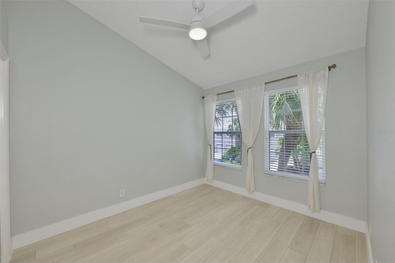 671 Vallance Way Ne, Saint Petersburg, FL 33716 Photo