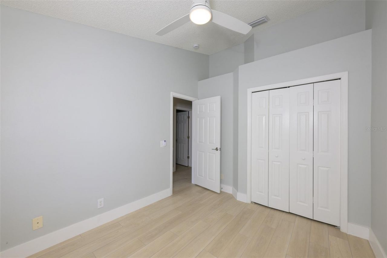 671 Vallance Way Ne, Saint Petersburg, FL 33716 Photo