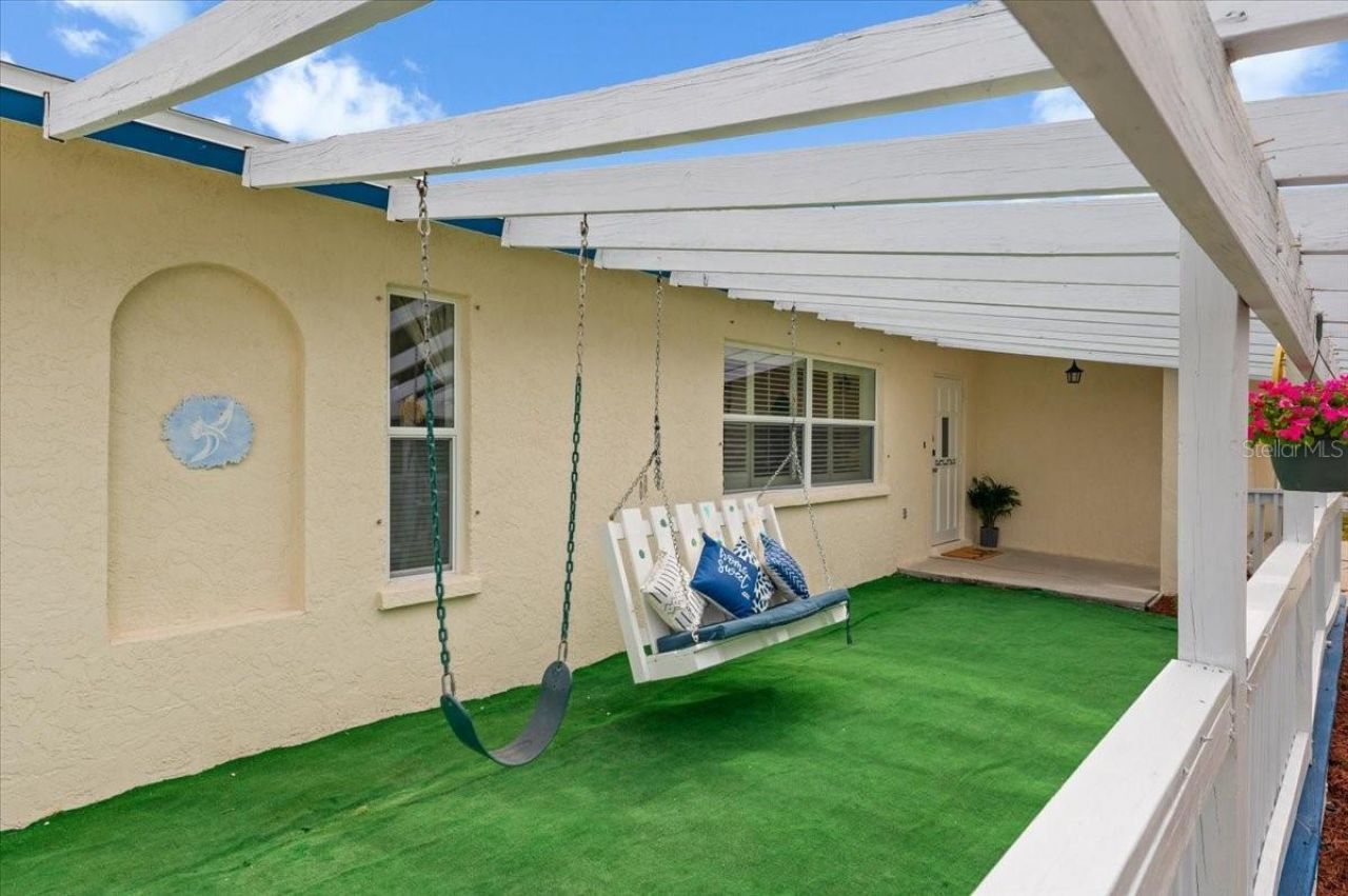 7816 3rd Avenue W, Bradenton, FL 34209 Photo