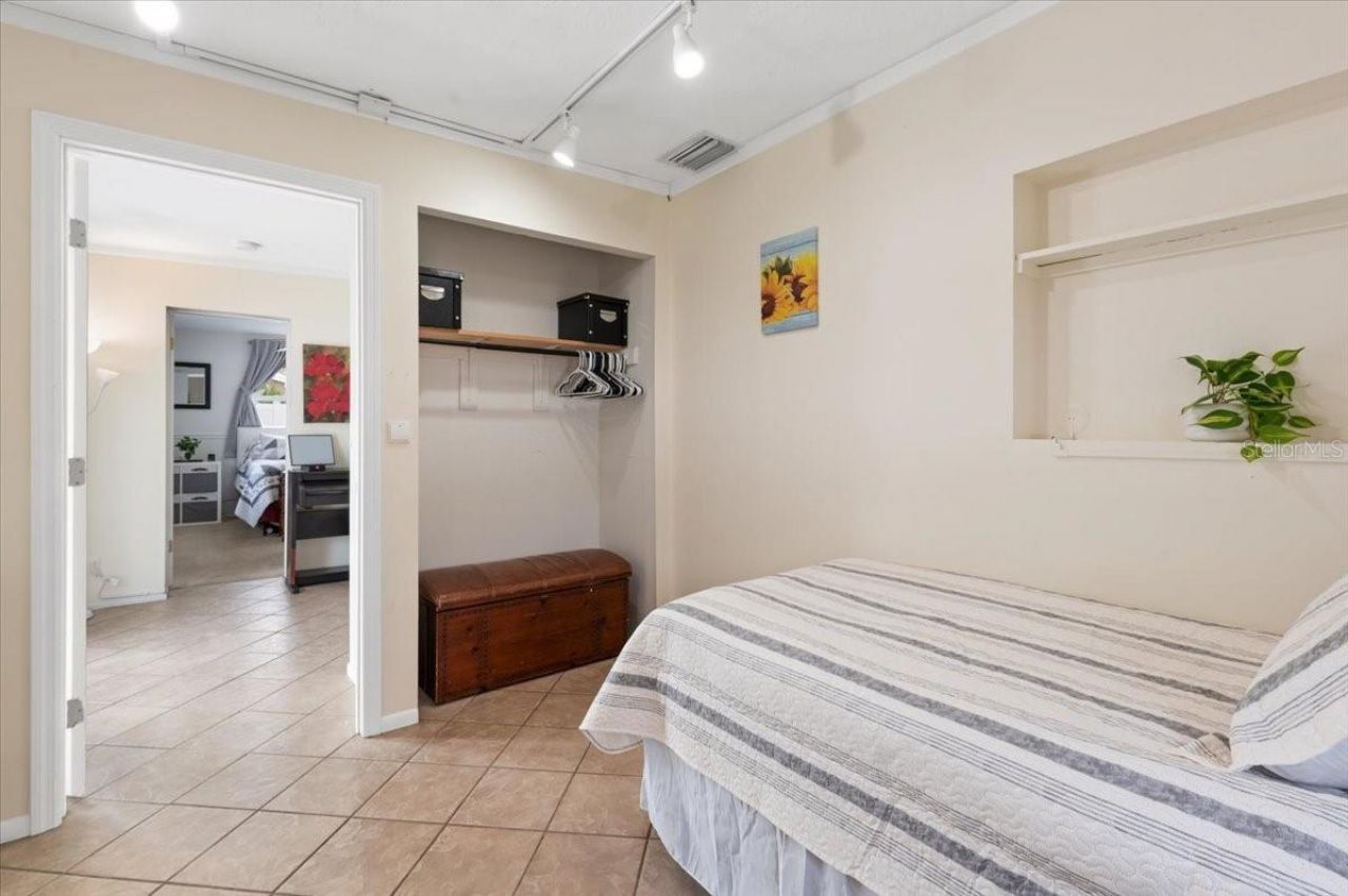 7816 3rd Avenue W, Bradenton, FL 34209 Photo
