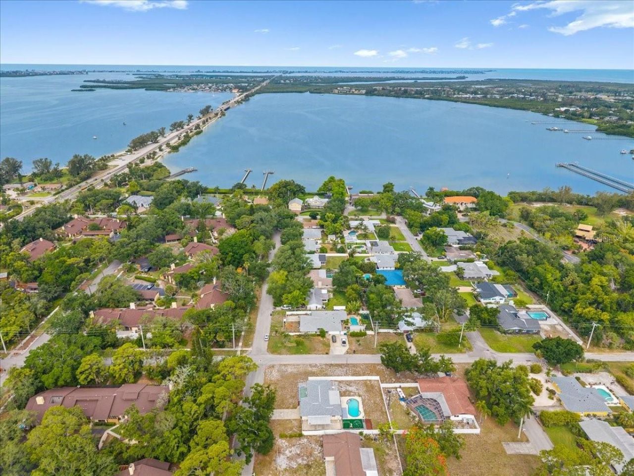 7816 3rd Avenue W, Bradenton, FL 34209 Photo