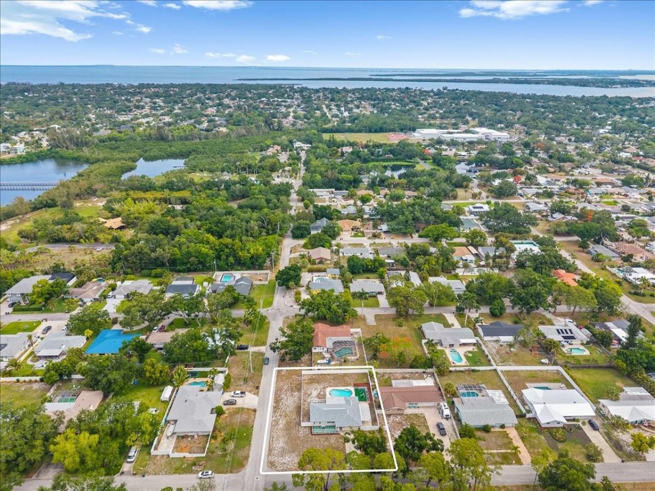 7816 3rd Avenue W, Bradenton, FL 34209 Photo