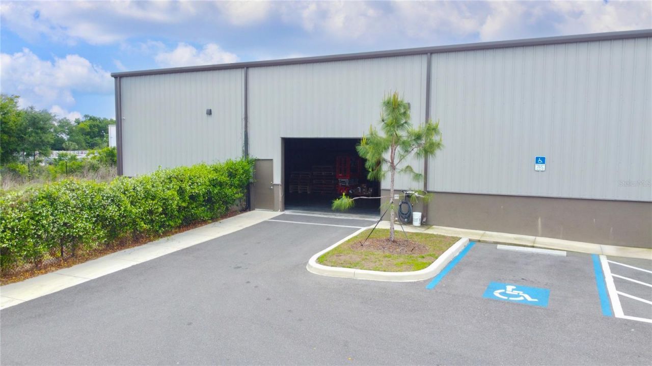 6401 N 50th Street , Tampa, FL 33610 Photo