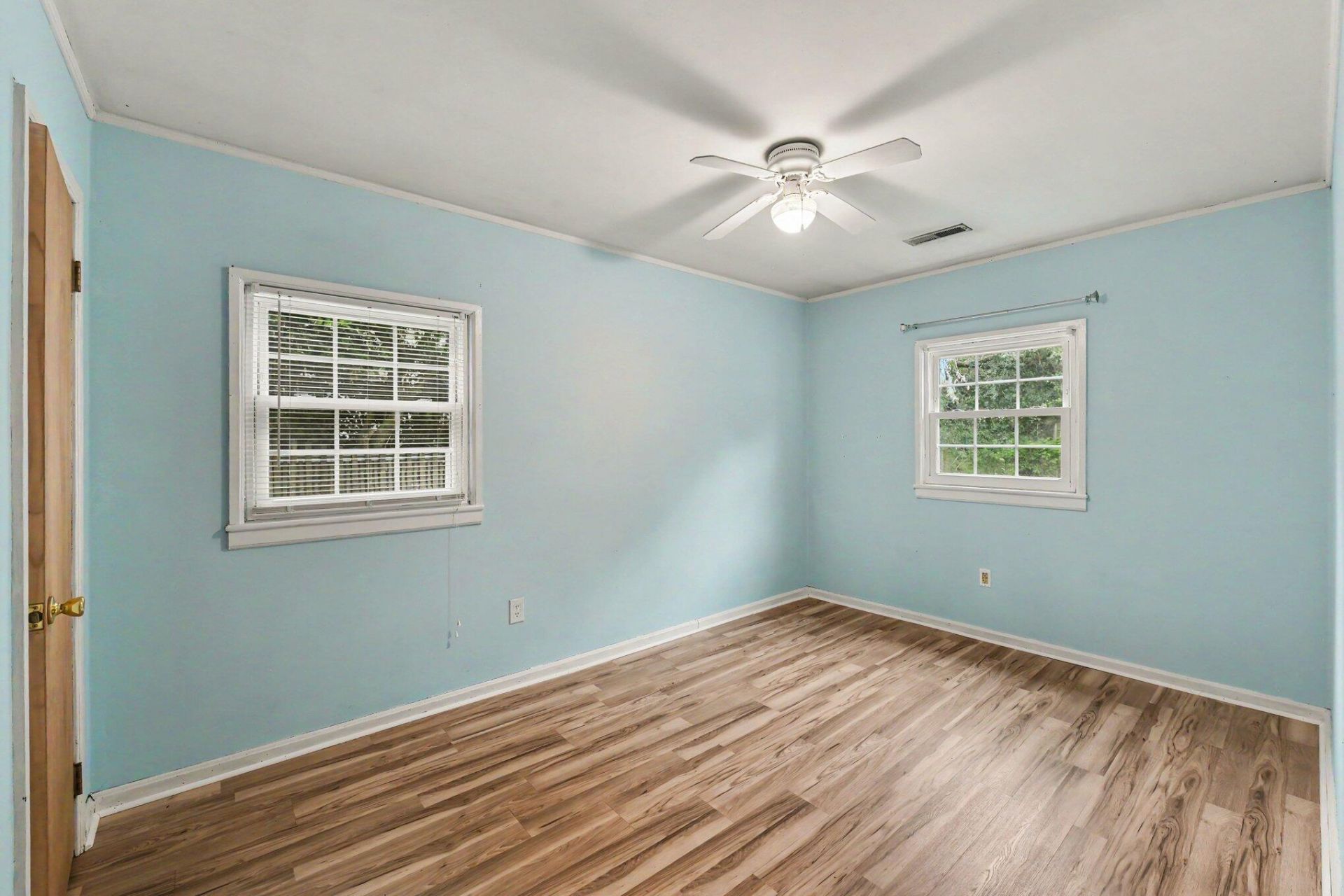 1840 Grover Drive Photo 11