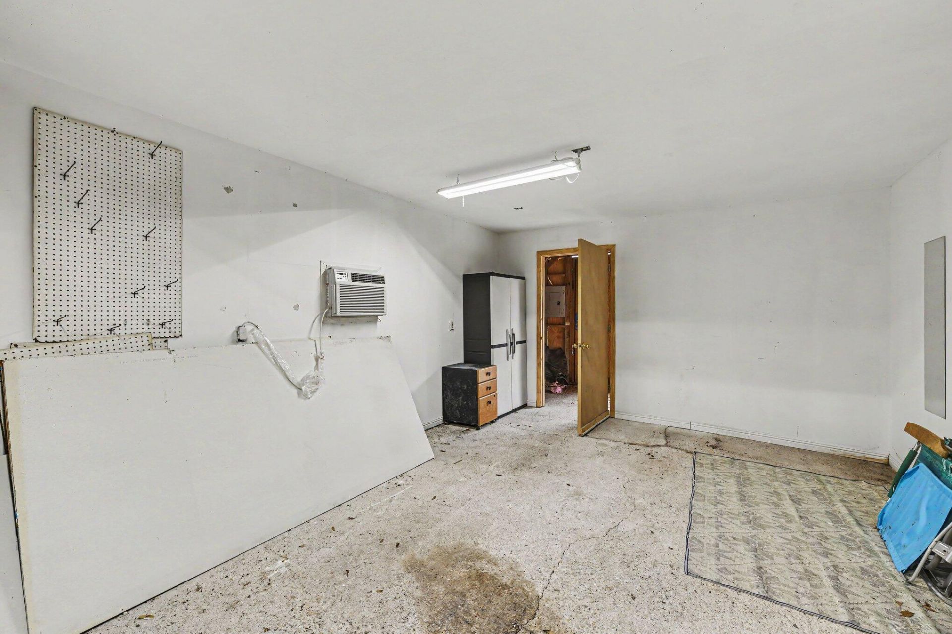 1840 Grover Drive Photo 19