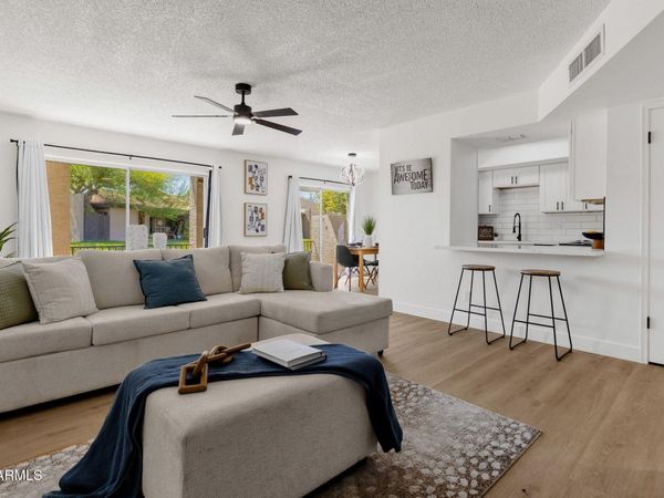 2232 W LINDNER Avenue, Unit 29, Mesa, AZ 85202