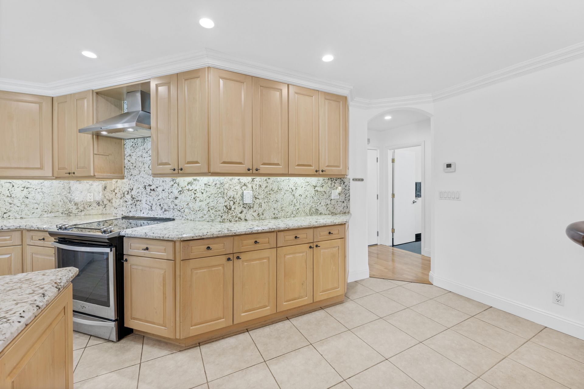 1051 NW 9th Street, Boca Raton, FL 33486 Photo
