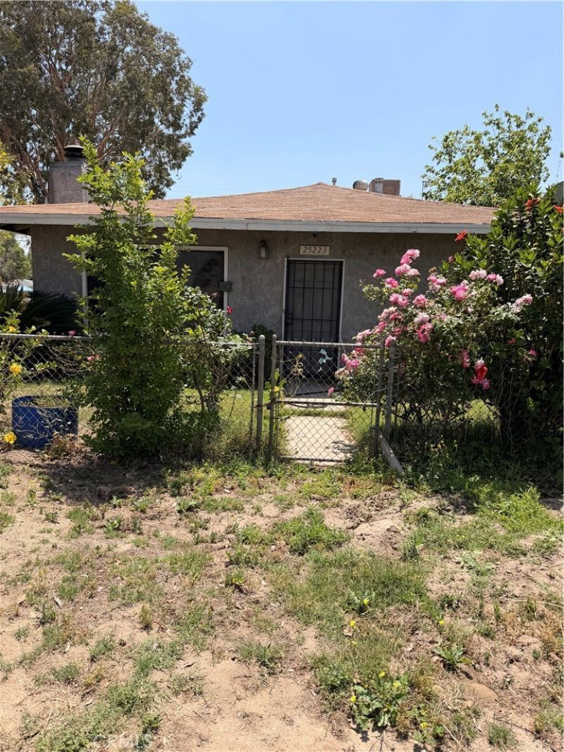 25233 5th, San Bernardino, CA 92410 Main Photo