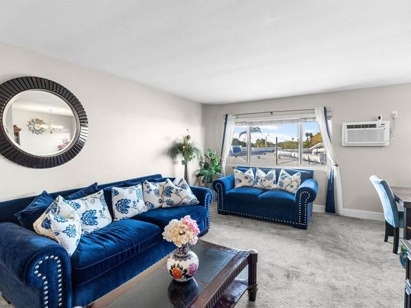 4560 60th Street, Unit 20, San Diego, CA 92115