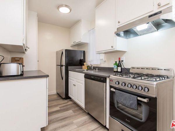 2620 11th St, Unit 3, Santa Monica, CA 90405