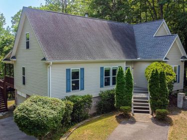 7744 Brookdale Drive, Raleigh, NC 27616