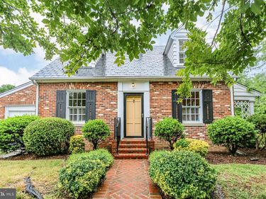 800 SYLVANIA AVENUE, FREDERICKSBURG, VA 22401