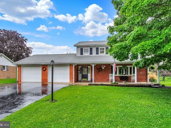 9277 MEADOWBROOK DRIVE, WAYNESBORO, PA 17268