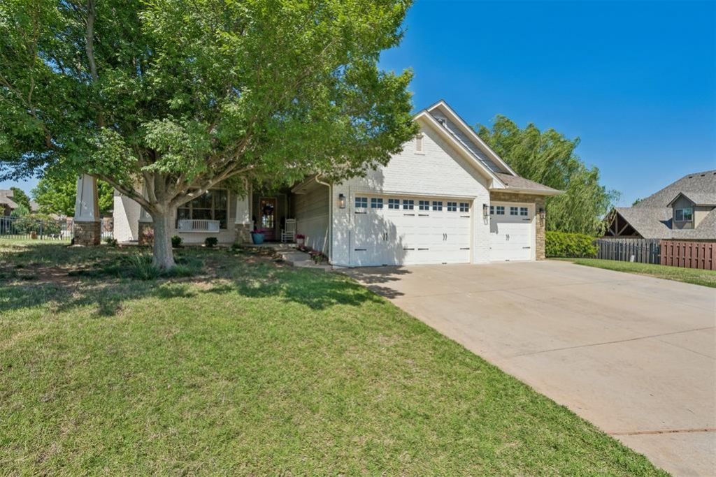709 Winning Colors Drive, Edmond, OK 73025 Main Photo