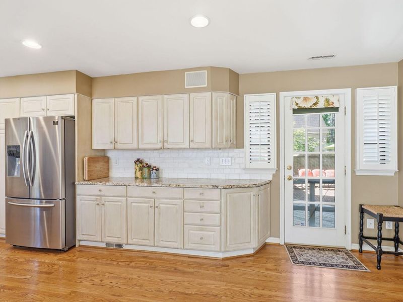 227 S Chesterfield Road, Columbus, OH 43209 Photo 10