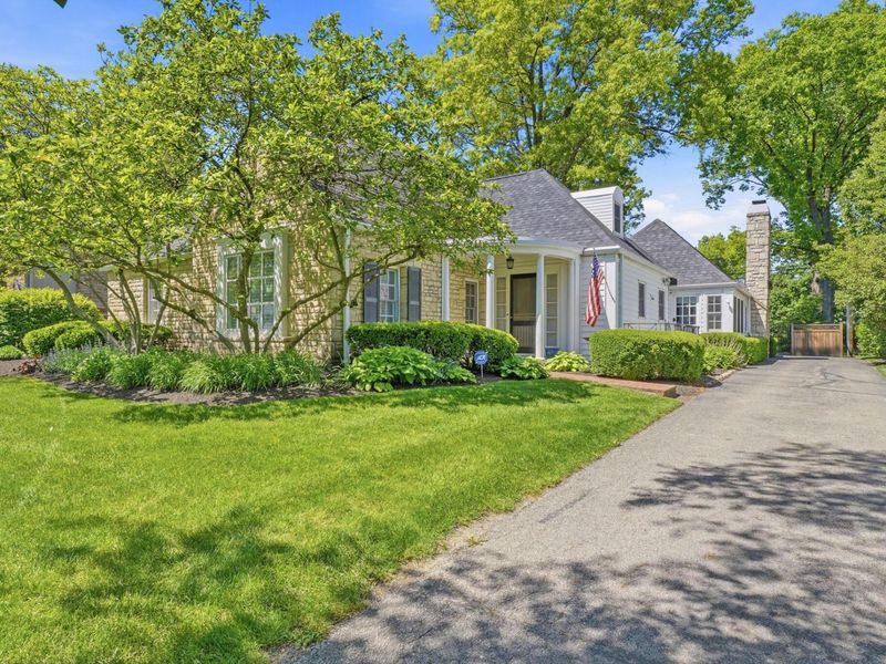 227 S Chesterfield Road, Columbus, OH 43209 Photo 2