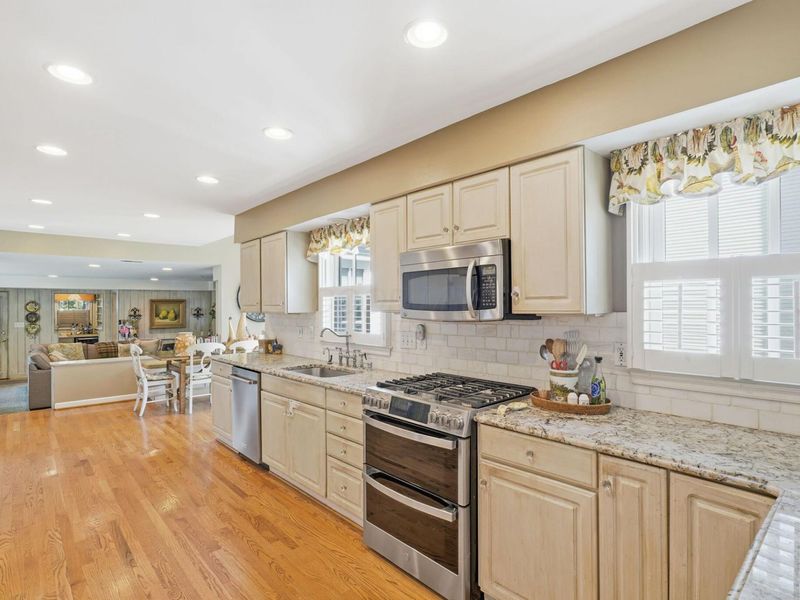 227 S Chesterfield Road, Columbus, OH 43209 Photo 7