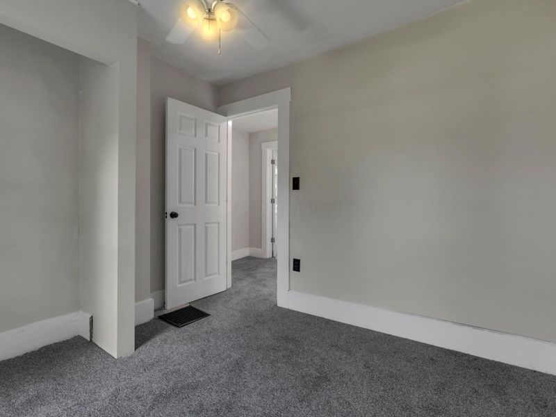 207 Columbia Street , Zanesville, OH 43701 Photo 19