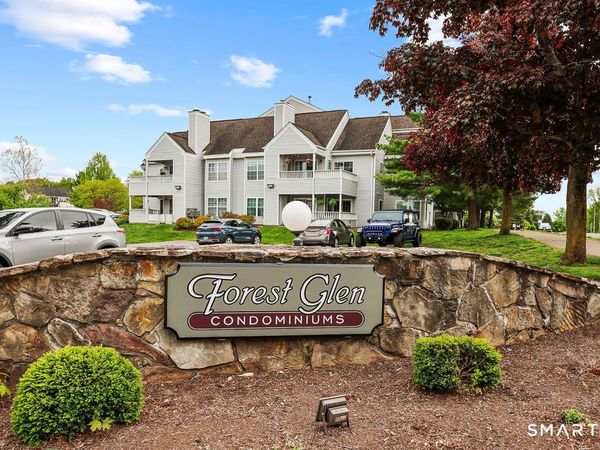 1 Forest Glen, Unit 9, Middletown, CT 06457