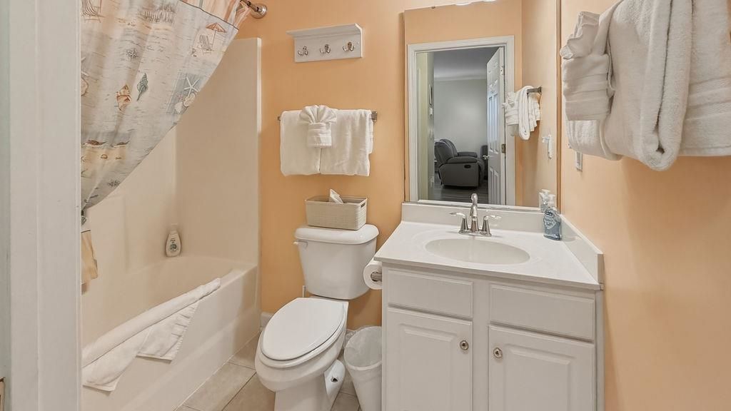 6015 Catalina Dr. Photo 17