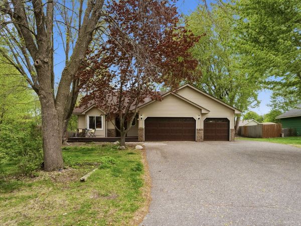 486 Forsham Lake Drive, Circle Pines, MN 55014