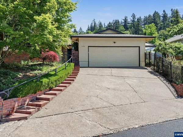 3590 Elderberry Dr S, Salem, OR 97302