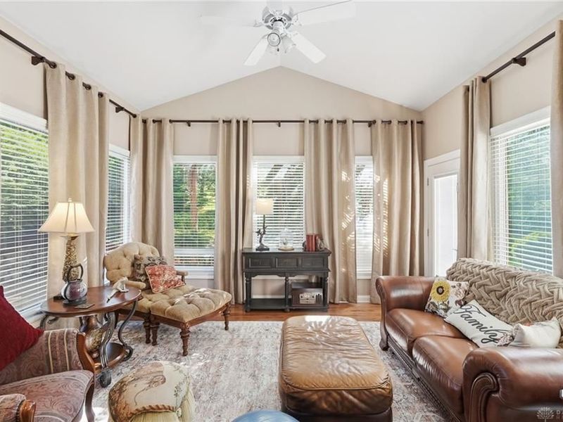7012 Valley Falls Court, Liberty Township, OH 45011 Photo 10