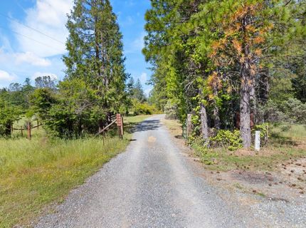 1040 Gladycon Rd, Colfax, CA 95713 Photo