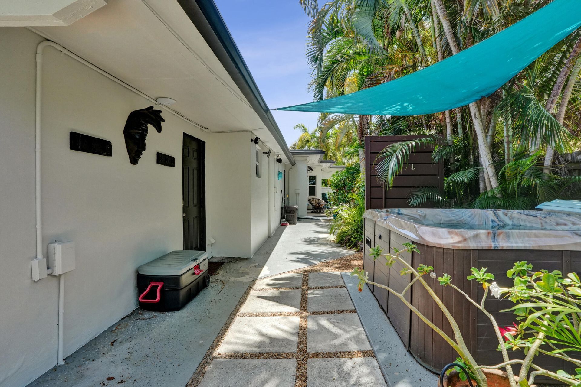 1145 NE 17th Way, Unit 1-2, Fort Lauderdale, FL 33304 Photo