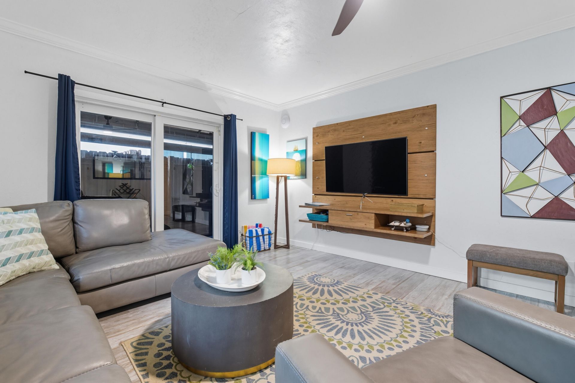 1145 NE 17th Way, Unit 1-2, Fort Lauderdale, FL 33304 Photo