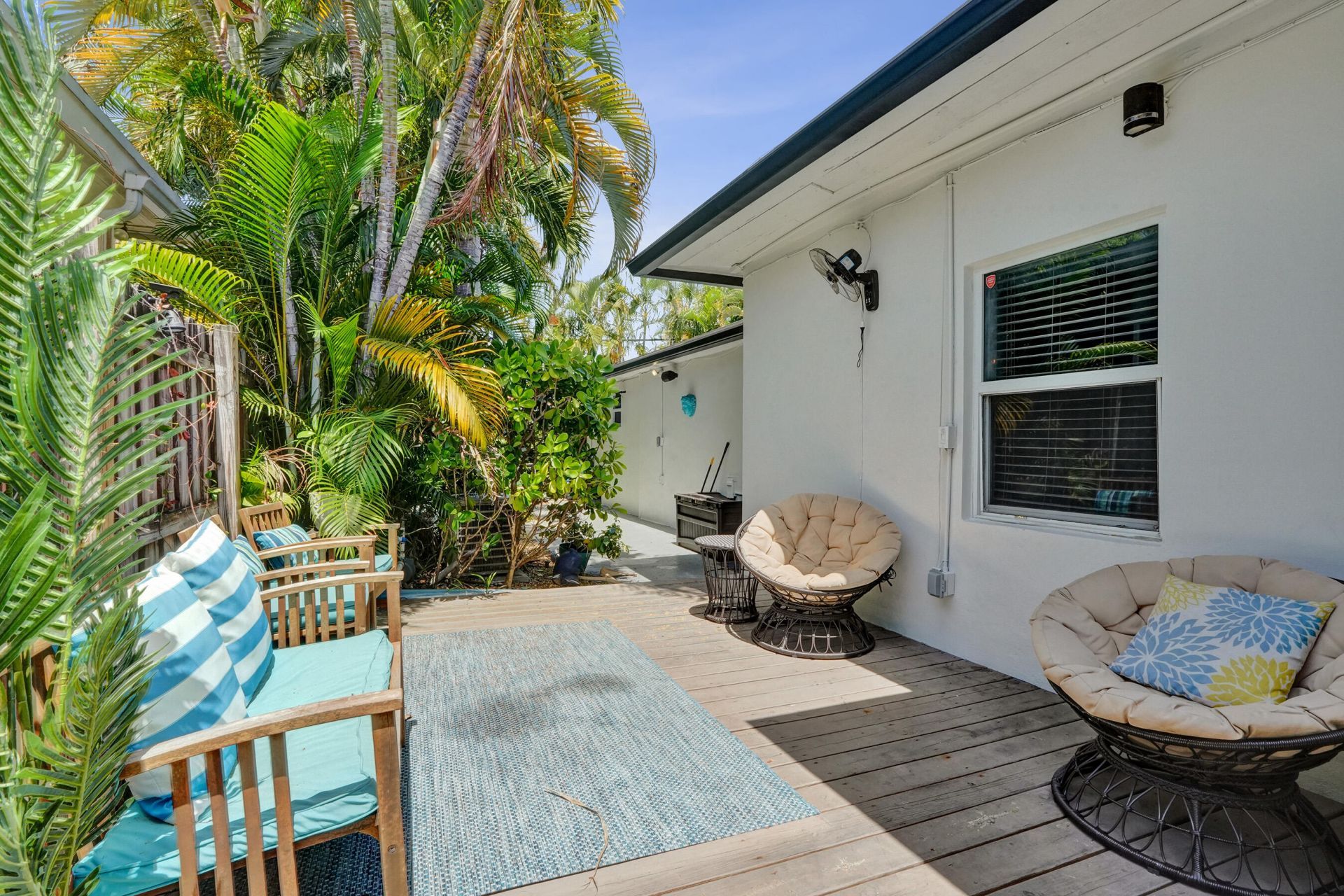 1145 NE 17th Way, Unit 1-2, Fort Lauderdale, FL 33304 Photo